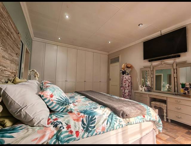 4 BEDROOM HOUSE FOR SALE IN THREE RIVERS PROPER